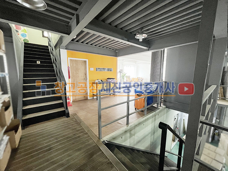 경기 고양일산동구 설문동 총 3층 구조의 사옥 겸 창고, 합법 가설천막, 위치 좋음, 40피트 츄레라, 2차선 도로접 매매 매물번호 12690 사진 6