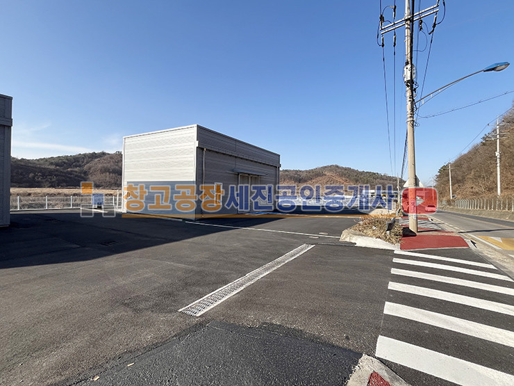 경기 파주시 검산동 2차선 도로접한 48평 신축 창고, 추가 매입 가능, 마당 매우 넓음, 월롱IC 10분 매매 매물번호 13278 사진 6
