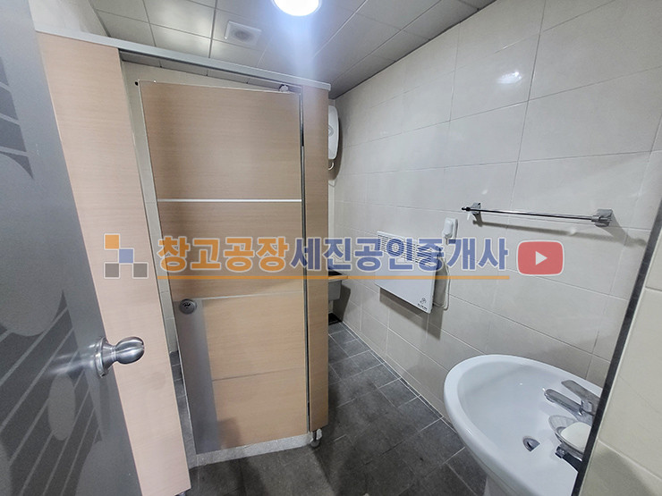 경기 고양일산동구 설문동 설문IC 코앞 위치한 대형 물류창고 및 대형 스튜디오, 명도 가능 매매 매물번호 12346 사진 11