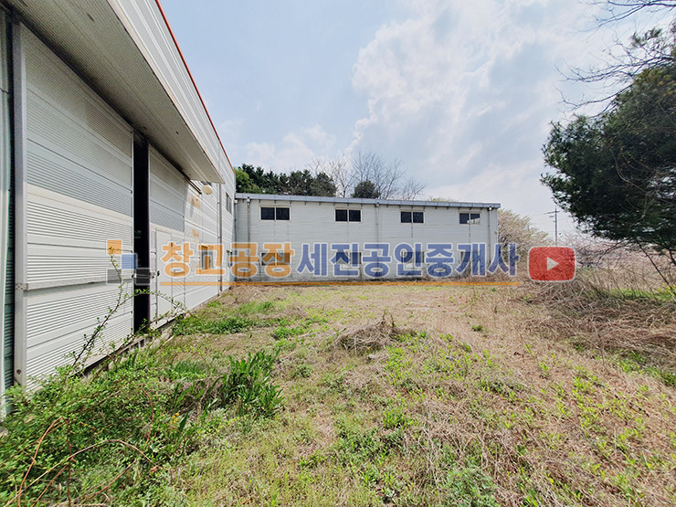 경기 파주시 조리읍 대원리 303평 통 공장, 내부 기둥 없음, 즉시 입주, 단독 마당, 2차선 도로변, 직관 연결, 대형차 진출입 월세 매물번호 13527 사진 5