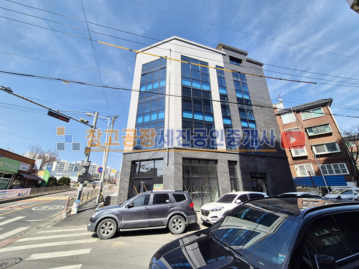 경기 고양덕양구 관산동 2차선 사거리 코너 접, 4층 신축 상가 공사 중, 준공 후 매매 조건, 통일로 바로 접 매매 매물번호 13473 사진 4