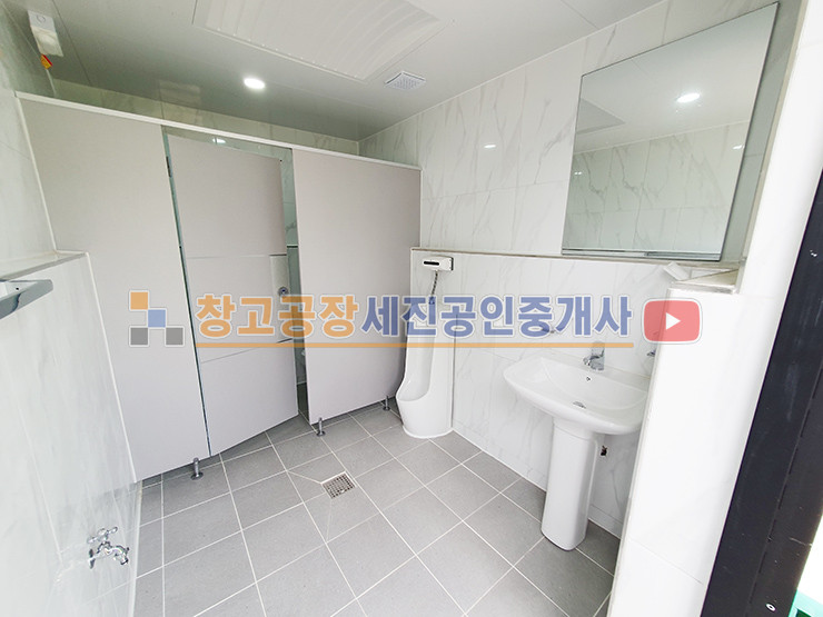 경기 고양일산동구 문봉동 총 120평(60평 2동), 작업동 보관동 분리 활용 굿, 단독 마당, 복층 사무실 및 탕비실 완비 월세 매물번호 13961 사진 12