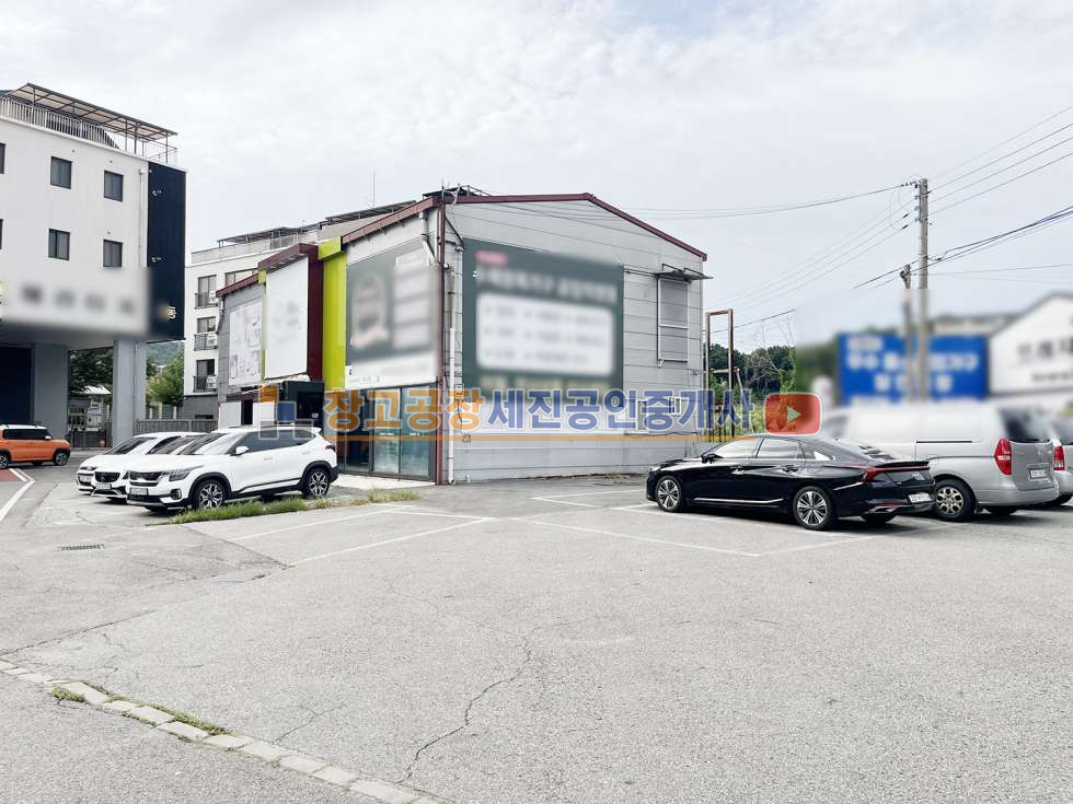 경기 고양일산동구 식사동 총 106평, 가구점, 소매점 추천, 2층 리프트 있음, 단독 마당, 위치 좋음 월세 매물번호 14564 사진 4