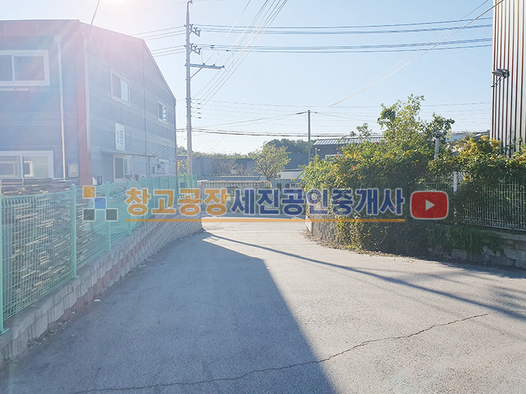 경기 파주시 월롱면 위전리 60평 1동, 2종 제조, 컨디션 깨끗, 넓은 마당, 40피트 가능, 민원 무 월세 매물번호 14577 사진 3