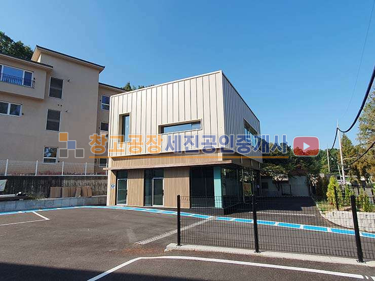 경기 파주시 교하동 총 90평(45평 1,2층) 깨끗하고 예쁜 신축, 2차선 도로접, 공실, 40피트 가능 월세 매물번호 14587 사진 3